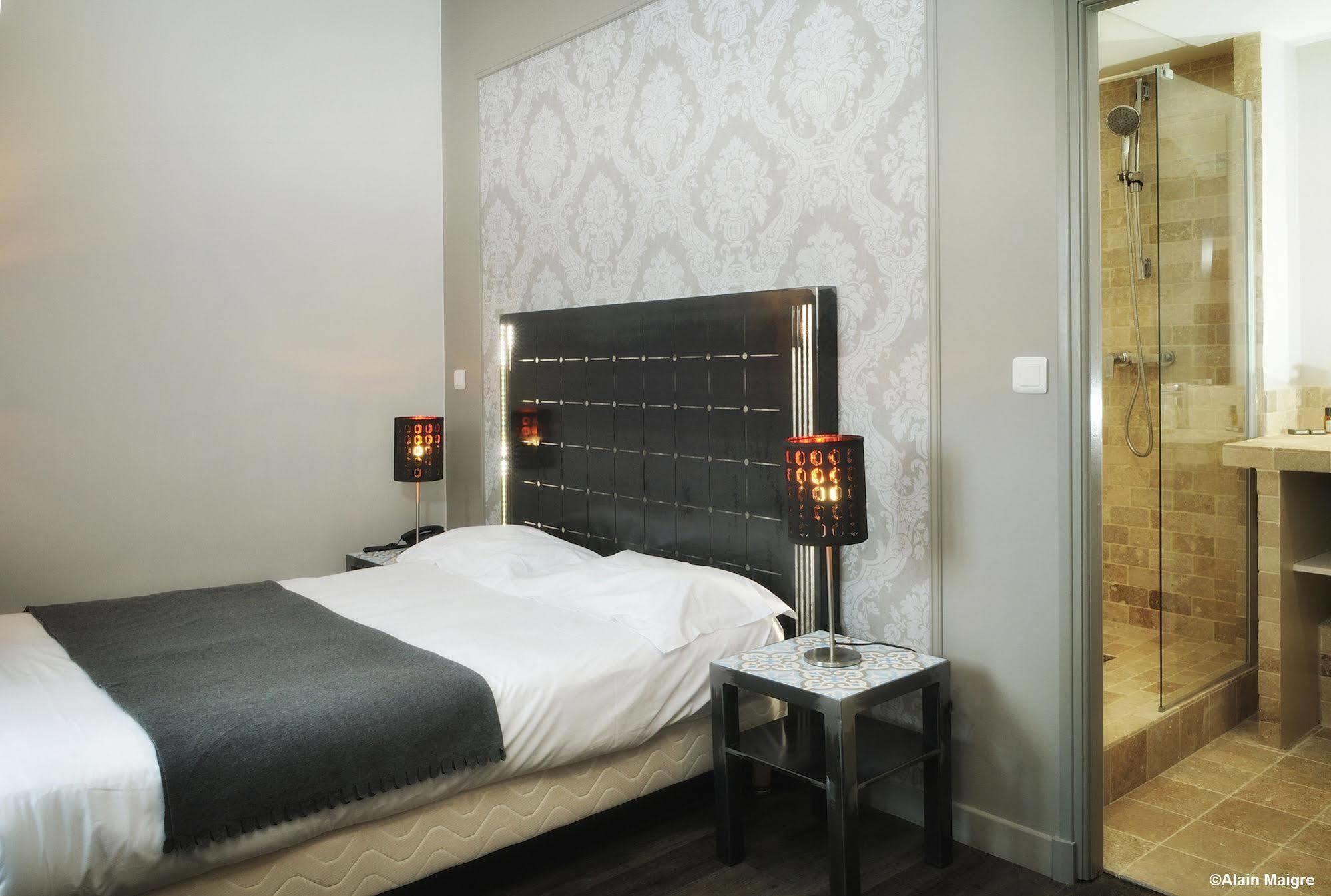 L'Esplan Hotel Saint-Paul-Trois-Chateaux Exterior photo