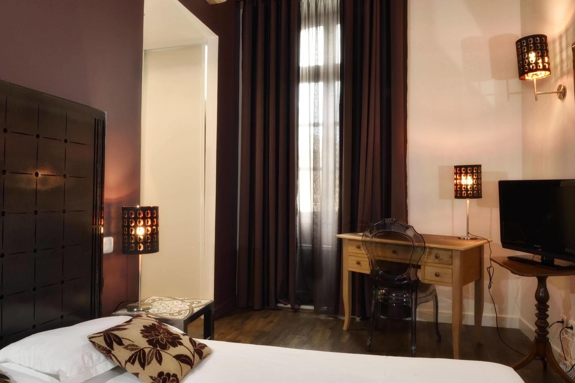 L'Esplan Hotel Saint-Paul-Trois-Chateaux Exterior photo